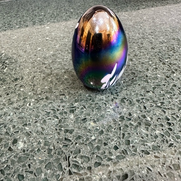 Vintage Mt St Helens Ash Glass Paperweight 1982 Signed Egg Shape, Egg Sized - Picture 3 of 6